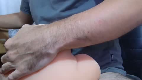 Snapshot of xrokettt chatting on November 9, 2025, 8:40 pm xrokettt online show from November 9, 2025, 8:40 pm