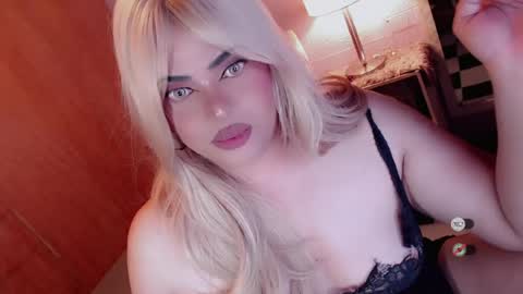 Snapshot of xsabbylicious69 chatting on July 18, 2026, 2:27 am xsabbylicious69 online show from July 18, 2026, 2:27 am