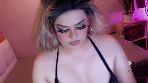 Snapshot of xsabbylicious69 chatting on August 1, 2026, 2:00 am xsabbylicious69 online show from August 1, 2026, 2:00 am