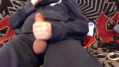 XslashmeX online show from February 7, 2026, 9:07 pm