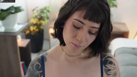 Blue online show from June 19, 2026, 7:50 pm