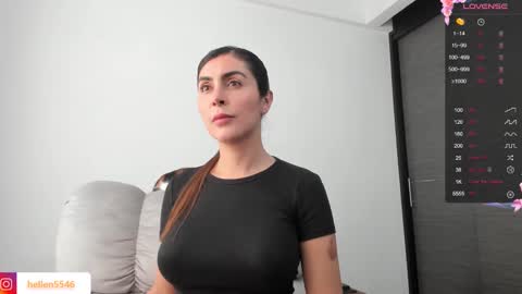 Hellen Sofia instagram hellen5546 online show from December 22, 2024, 8:36 pm
