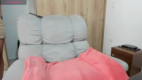 Snapshot of xspecialroomx chatting on August 4, 2026, 7:38 pm Hellen Sofia instagram hellen5546 online show from August 4, 2026, 7:38 pm