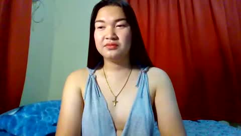 HI IM PAULINE online show from January 13, 2025, 1:13 am