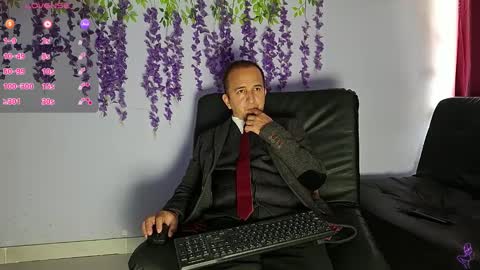 xthesexybossx online show from February 7, 2026, 6:00 pm