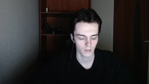 traqqq online show from September 15, 2025, 7:14 pm