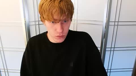 xx____vv online show from March 3, 2025, 9:59 pm