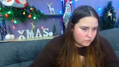 Snapshot of xx_daniella_xx chatting on December 17, 2024, 3:39 am xx daniella xx online show from December 17, 2024, 3:39 am