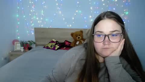 Snapshot of xx_daniella_xx chatting on January 29, 2025, 2:40 am xx daniella xx online show from January 29, 2025, 2:40 am