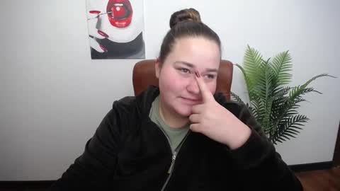 xx daniella xx online show from January 5, 2026, 5:27 pm