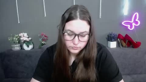 xx daniella xx online show from May 11, 2026, 6:30 am