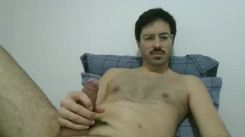 Xxbhot guy online show from March 1, 2026, 9:39 pm