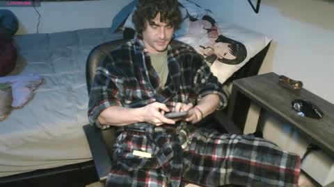 Snapshot of xxbobbydigitalxx chatting on January 17, 2025, 2:18 am XxBobbiDigitalxX online show from January 17, 2025, 2:18 am