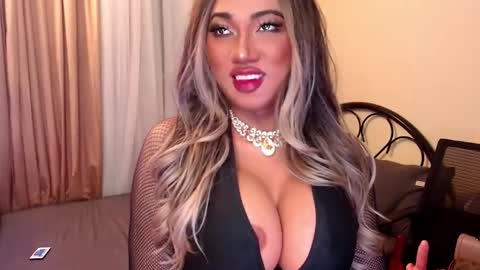 Snapshot of xxcinddyxx chatting on March 9, 2026, 7:29 pm cinddy online show from March 9, 2026, 7:29 pm