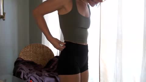 HOTWIFE MILF XXEMBERRAEXX online show from September 8, 2025, 2:16 pm