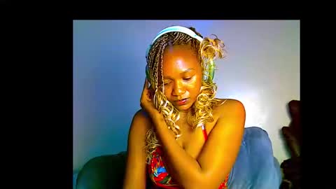 xxfleurlove online show from January 8, 2026, 3:42 am