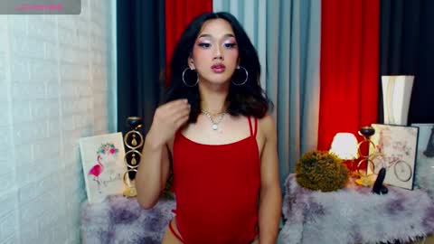Sophie online show from February 28, 2025, 11:58 am