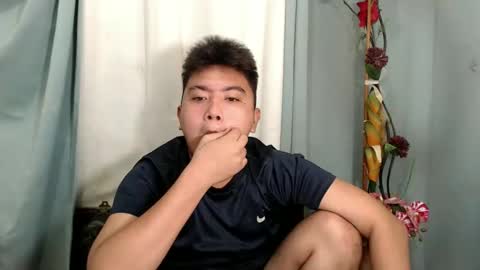 Snapshot of xxhotloyd_cummerx chatting on December 30, 2024, 5:13 pm Loyd online show from December 30, 2024, 5:13 pm