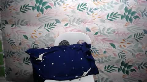 xxhott_ online show from February 3, 2026, 3:59 am