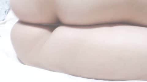 xxiisshii online show from November 27, 2025, 12:56 am