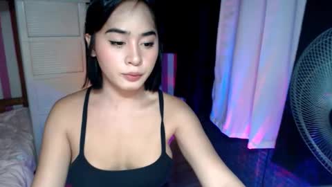 Snapshot of xxjasminfoxxx chatting on February 23, 2026, 8:22 am xxjasminfoxxx online show from February 23, 2026, 8:22 am