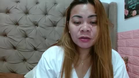 Snapshot of xxkryzelxx chatting on March 12, 2025, 5:49 pm Dhel online show from March 12, 2025, 5:49 pm