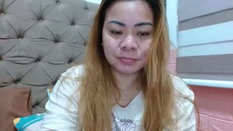 Snapshot of xxkryzelxx chatting on October 3, 2025, 4:59 pm Dhel online show from October 3, 2025, 4:59 pm