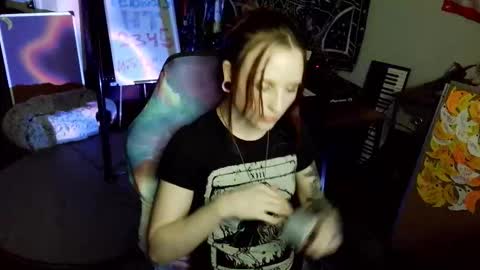 Snapshot of xxlilithmoonxx chatting on February 23, 2026, 3:37 am Lilith online show from February 23, 2026, 3:37 am