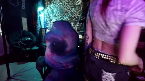 Lilith online show from May 3, 2026, 2:06 am