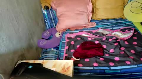 xxloveheart online show from October 13, 2025, 12:54 am