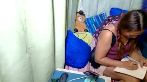 Snapshot of xxloveheart chatting on February 13, 2026, 11:34 pm xxloveheart online show from February 13, 2026, 11:34 pm