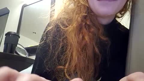 xxmariebliss online show from February 10, 2026, 1:37 pm