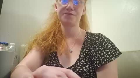 Snapshot of xxmariebliss chatting on July 7, 2026, 11:58 am xxmariebliss online show from July 7, 2026, 11:58 am
