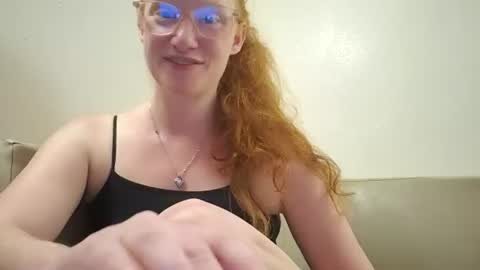 Snapshot of xxmariebliss chatting on July 8, 2026, 1:59 pm xxmariebliss online show from July 8, 2026, 1:59 pm