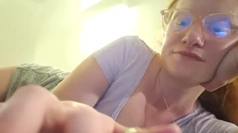 Snapshot of xxmariebliss chatting on July 14, 2026, 2:38 am xxmariebliss online show from July 14, 2026, 2:38 am