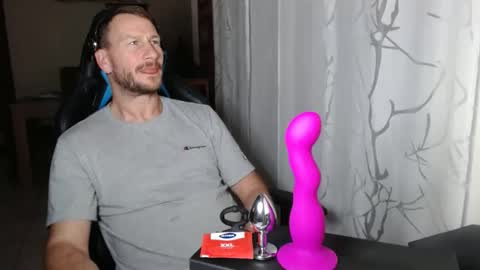 Snapshot of xxmettexx chatting on November 23, 2025, 1:05 am xxmettexx online show from November 23, 2025, 1:05 am