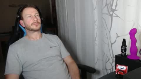 Snapshot of xxmettexx chatting on February 8, 2026, 9:07 pm xxmettexx online show from February 8, 2026, 9:07 pm