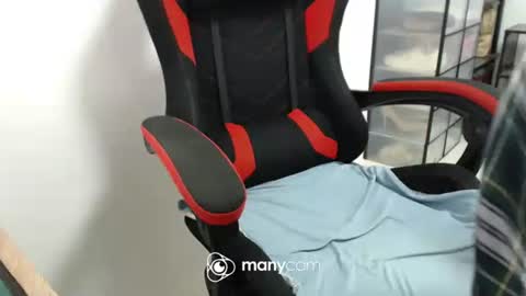 Snapshot of xxmonsterbigcockxx chatting on October 20, 2025, 2:12 am  Kaycee  online show from October 20, 2025, 2:12 am