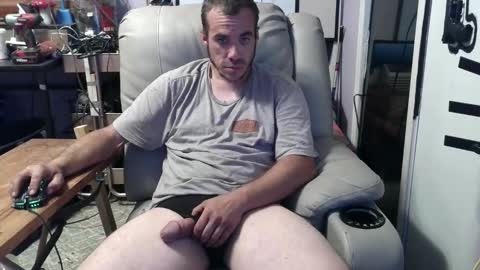 Snapshot of xxscubastevexxx chatting on October 12, 2025, 9:25 pm xxScubaStevexx online show from October 12, 2025, 9:25 pm