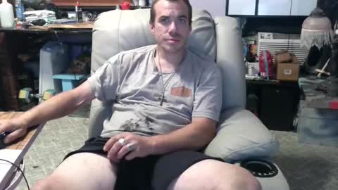 Snapshot of xxscubastevexxx chatting on October 16, 2025, 2:45 am xxScubaStevexx online show from October 16, 2025, 2:45 am