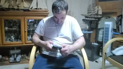 xxScubaStevexx online show from April 5, 2026, 9:06 am