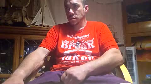 xxScubaStevexx online show from May 6, 2026, 5:46 am
