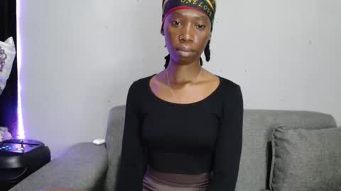 Snapshot of xxsexytalia28 chatting on October 23, 2025, 8:02 am xxsexytalia28 online show from October 23, 2025, 8:02 am