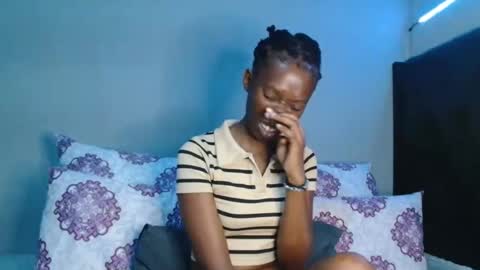 Snapshot of xxsexytalia28 chatting on November 19, 2025, 6:52 pm xxsexytalia28 online show from November 19, 2025, 6:52 pm