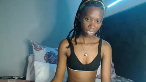 Snapshot of xxsexytalia28 chatting on February 21, 2026, 9:21 am xxsexytalia28 online show from February 21, 2026, 9:21 am