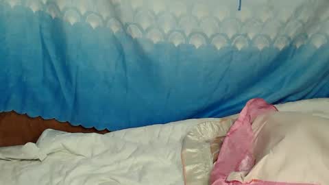 Snapshot of xxshantal chatting on September 18, 2025, 11:18 pm xxshantal online show from September 18, 2025, 11:18 pm