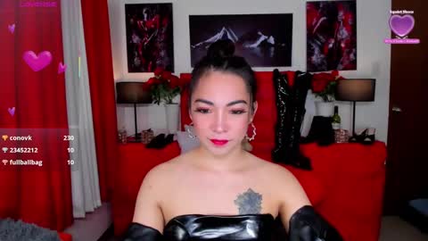 xxslutty kim online show from February 19, 2025, 3:05 pm