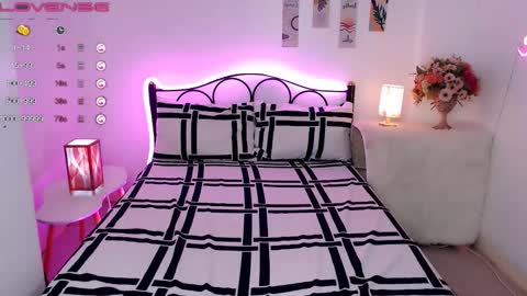 Pau Madrigal online show from December 28, 2024, 2:21 pm