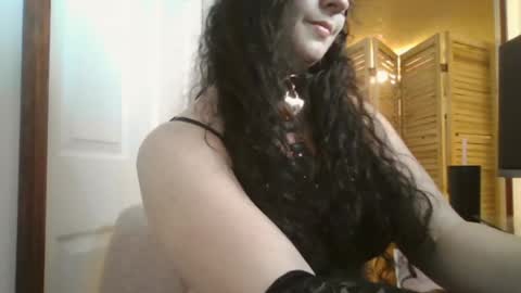 xxsmittenxkittenxx online show from May 12, 2026, 1:14 am