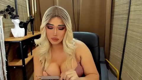 Snapshot of xxtastefullayeshaxx chatting on January 7, 2025, 11:58 am xxtastefullayeshaxx online show from January 7, 2025, 11:58 am